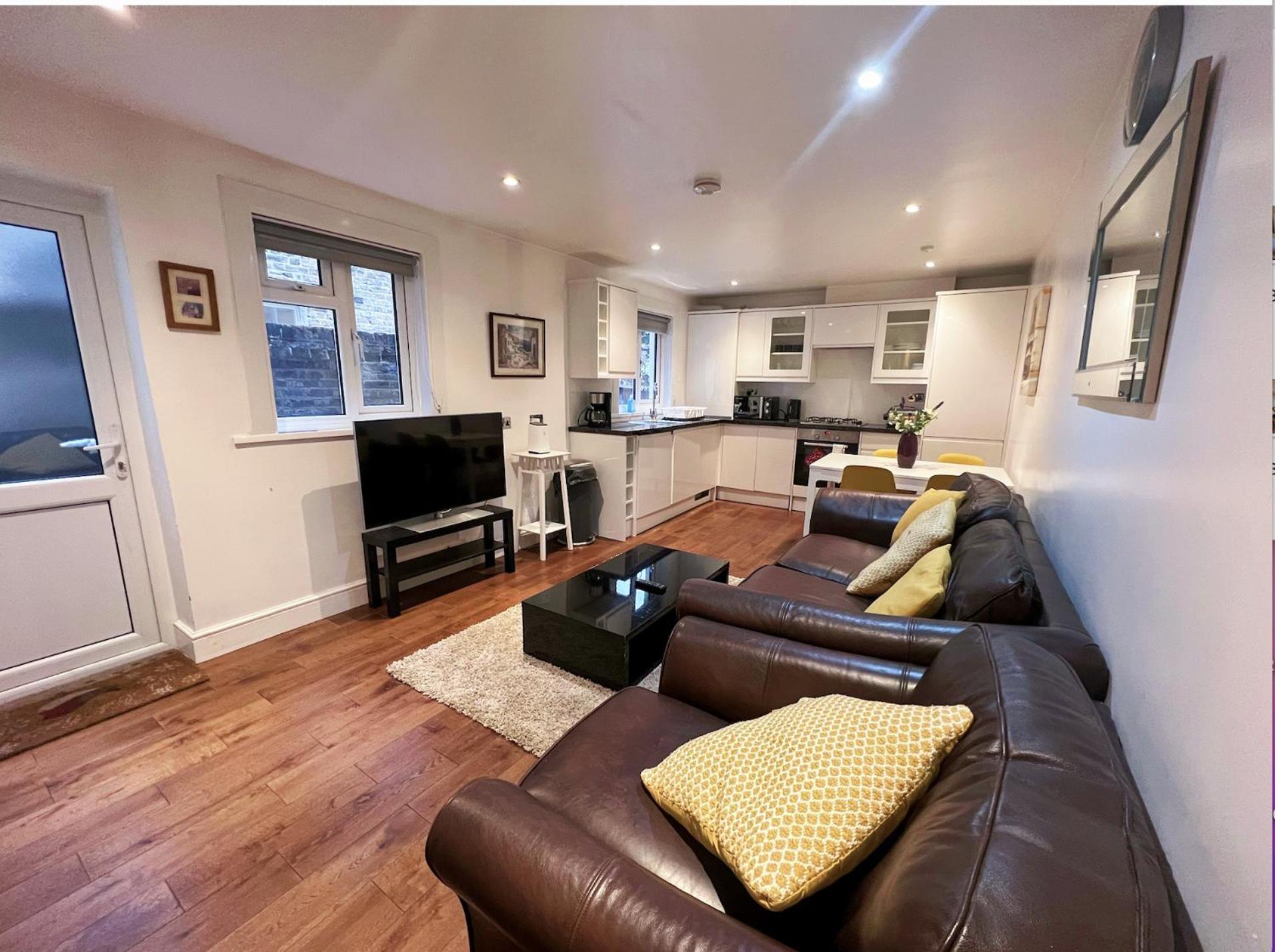 Lovely 2 Bedroom Garden Flat In London Exteriör bild