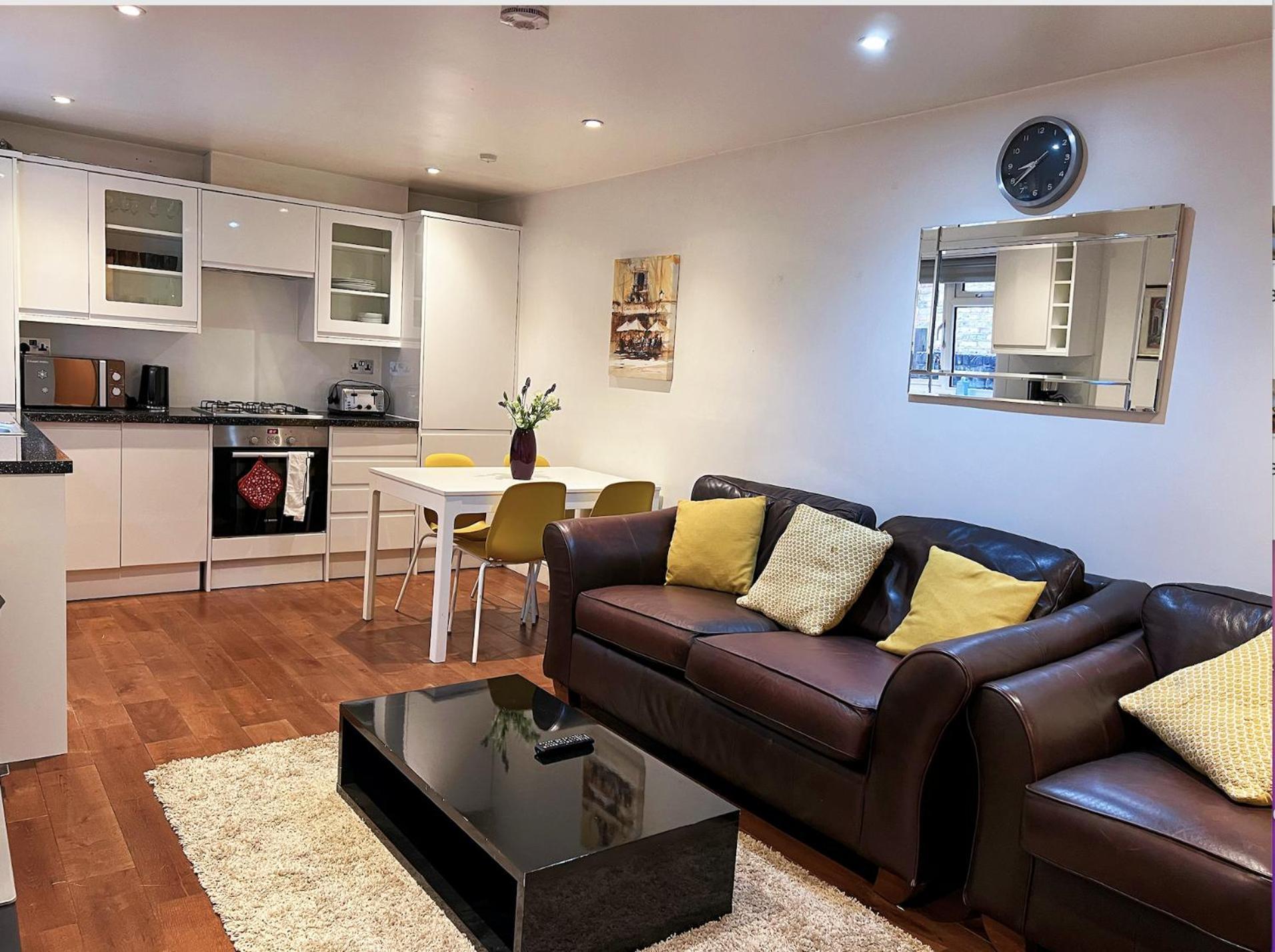 Lovely 2 Bedroom Garden Flat In London Exteriör bild