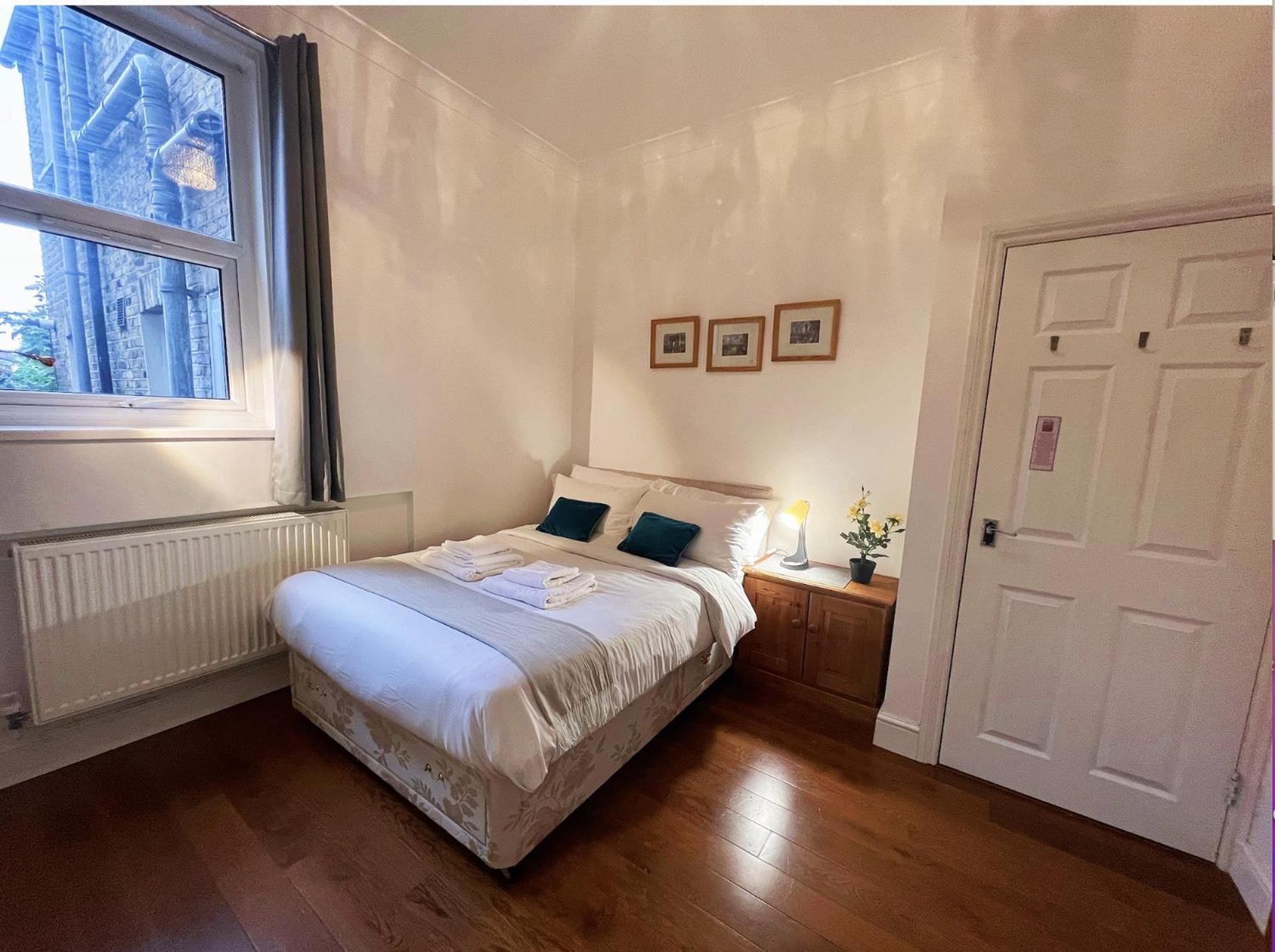 Lovely 2 Bedroom Garden Flat In London Exteriör bild
